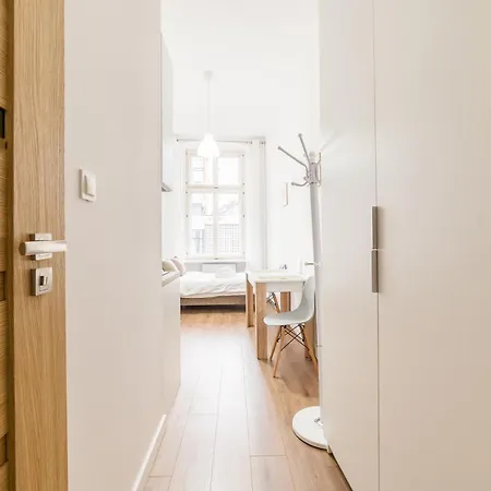 Heart Of By Bookinghost ポズナン