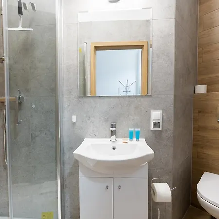 アパート Heart Of By Bookinghost