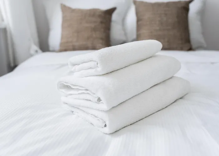 Heart Of By Bookinghost Apartman