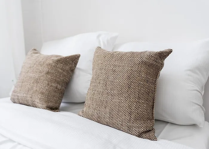 Heart Of By Bookinghost Apartman