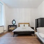 Heart Of By Bookinghost Apartamento Poznan