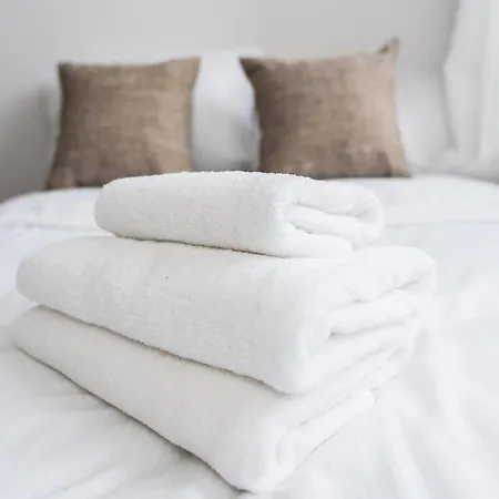 Heart Of By Bookinghost Apartman Poznań