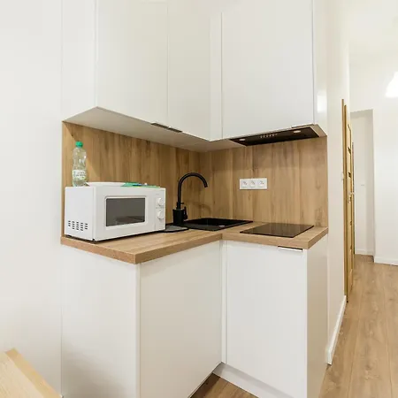 Heart Of By Bookinghost Apartman