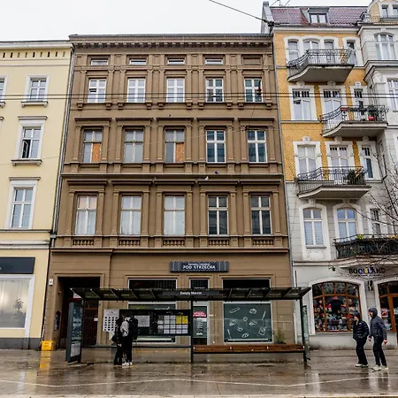 Heart Of By Bookinghost