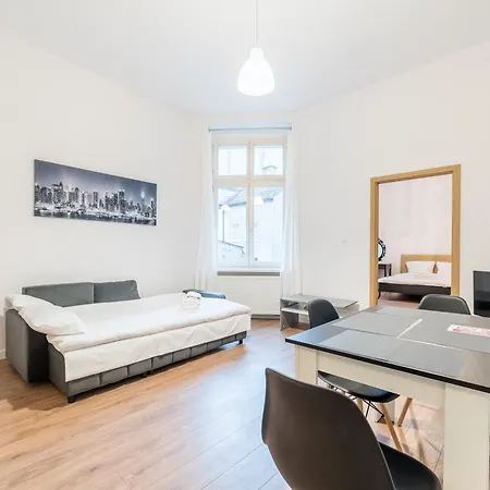 Heart Of By Bookinghost Apartman *