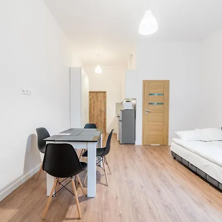 Heart Of By Bookinghost Apartman *