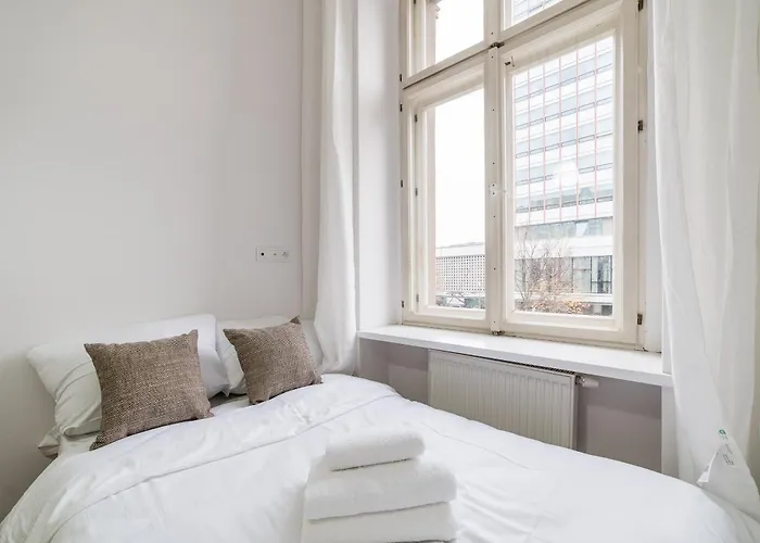 Heart Of By Bookinghost Poznań