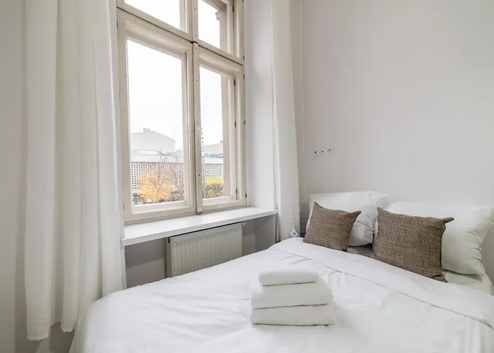 Heart Of By Bookinghost Poznań