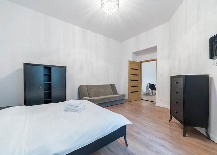 Heart Of By Bookinghost Apartament